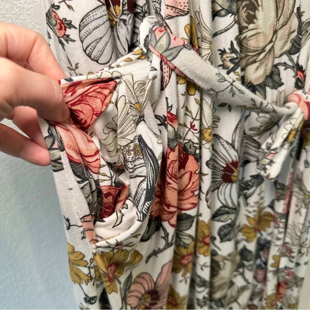 Hattie Milkmaid Goods Robe XXL Maternity Postpartum Newborn Floral Stretchy EUC - Picture 13 of 14